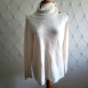 Vintage Liz Claiborne Cozy Turtleneck Style Sweater • Sweet Cream • Size Large
